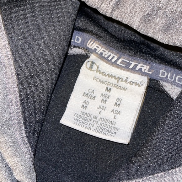 Champion Men’s Hoodie(USED) - Picture 6 of 7